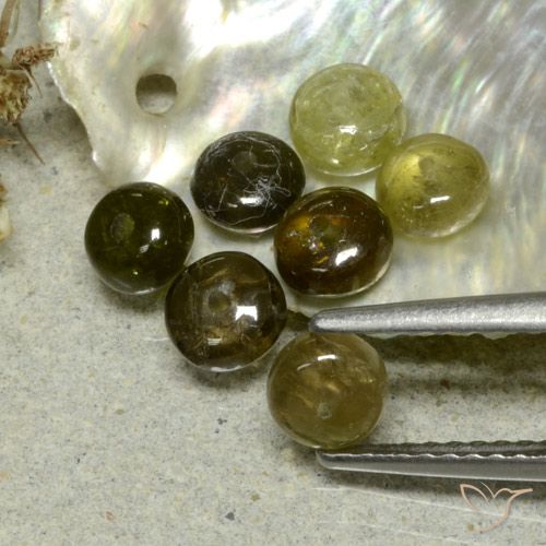 Set aus 7 Stück fancy-schliff Turmalin in mehrfarbiger Farbe aus Mosambik - Größe 4,5x4,4 mm, Gewicht 3,11 ct gesamt / Durchschn. je 0,44 ct, Farbe: Mehrfarbig, Mohs-Härte 7 - 7,5 Geeignet für den täglichen Gebrauch im Schmuck, Empfänglicher Stein, Photo A