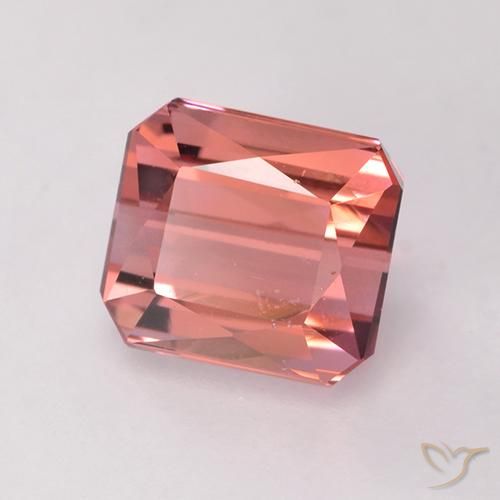Tourmaline rose de 1,58 ct, taille octogone de 6,5 x 5,9 mm du Mozambique, Photo A