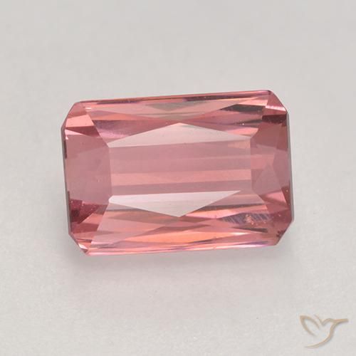 Tourmaline rose de 2,57 ct, taille octogone de 9,1 x 6,2 mm du Mozambique, Photo A