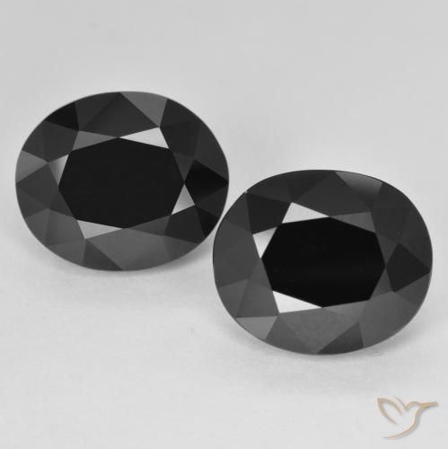 11.82 ct Loose Black Tourmaline, 12.1 x 10.2 mm Oval Cut From Tanzania, Photo A
