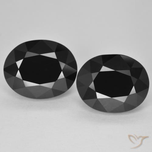 Tormalina nera sfusa da 16,77 ct, taglio ovale da 13,7 x 11 mm, proveniente dal Mozambico, Photo A