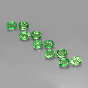 3.92 ct Green Tsavorite Garnet Gemstone, Tsavorite Garnet Gem in Oval Facet Shape for Sale.