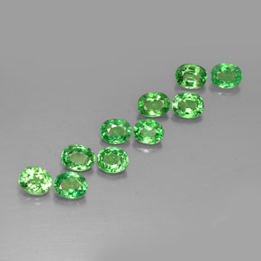 3.92 ct Green Tsavorite Garnet Stone, Natural Tsavorite Garnet in Oval Facet Shape for Sale