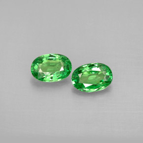 1.03 ct Green Tsavorite Garnet Gemstone, Tsavorite Garnet Gem in Oval Facet Shape for Sale.