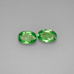 1.08 ct Green Tsavorite Garnet Stone, Natural Tsavorite Garnet in Oval Facet Shape for Sale