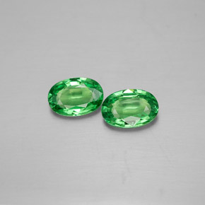 1.05 ct Green Tsavorite Garnet Gemstone, Tsavorite Garnet Gem in Oval Facet Shape for Sale.