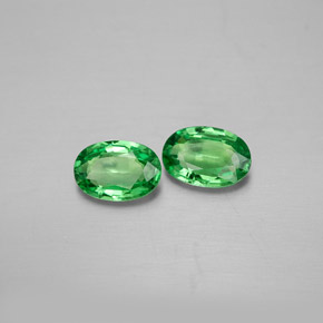 1.05 ct Green Tsavorite Garnet Stone, Natural Tsavorite Garnet in Oval Facet Shape for Sale