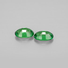 Tsavorite Garnet Gemstone in 6 x 4 mm (calibrated) Size for Sale, Tsavorite Garnet Stone in Vivid Green Color