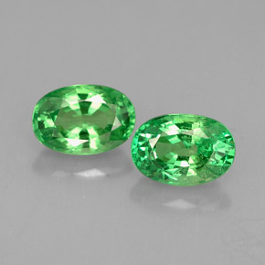 1.33 ct Green Tsavorite Garnet Gemstone, Tsavorite Garnet Gem in Oval Facet Shape for Sale.