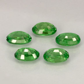 Tsavorite Garnet Gemstone in 6.1 x 4.2 mm Size for Sale, Tsavorite Garnet Stone in Vivid Green Color