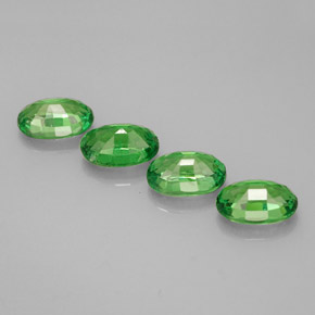 Tsavorite Garnet Gemstone in 6.1 x 4.2 mm Size for Sale, Tsavorite Garnet Stone in Chrome Green Color