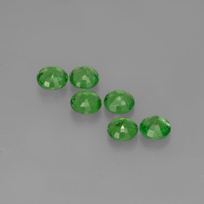 Tsavorite Garnet Gemstone in 3.5 mm (calibrated) Size for Sale, Tsavorite Garnet Stone in Chrome Green Color