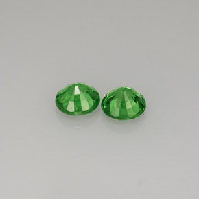 Tsavorite Garnet Gemstone in 4.6 mm Size for Sale, Tsavorite Garnet Stone in Chrome Green Color