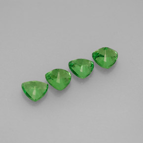 Tsavorite Garnet Gemstone in 4 x 4 mm (calibrated) Size for Sale, Tsavorite Garnet Stone in Chrome Green Color