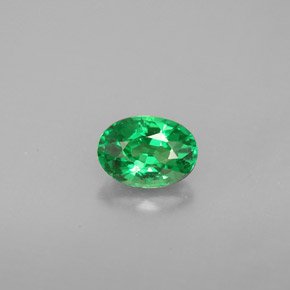 0.90 ct Green Tsavorite Garnet Gemstone, Tsavorite Garnet Gem in Oval Facet Shape for Sale.