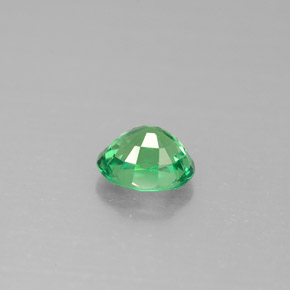 Tsavorite Garnet Gemstone in 6.4 x 5.2 mm Size for Sale, Tsavorite Garnet Stone in Vivid Green Color