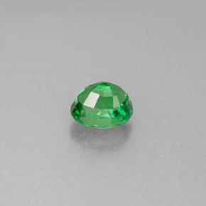 Tsavorite Garnet Gemstone in 6.2 x 5.1 mm Size for Sale, Tsavorite Garnet Stone in Green Color