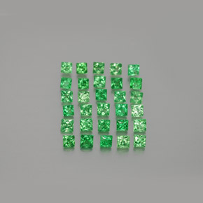 亮绿色 沙弗莱石榴石 Gem - 0.1ct 公主切割 (ID: 346486)