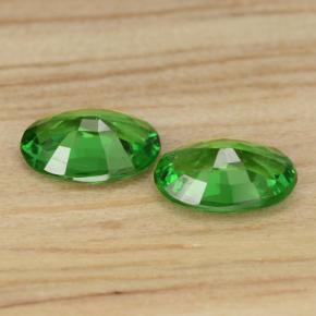 Tsavorite Garnet Gemstones in 6 x 4 mm (calibrated) Size for Sale, Tsavorite Garnet Stones in Medium Green Color