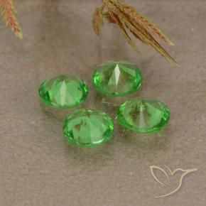 Tsavorite Garnet Gemstones in 4 mm (calibrated) Size for Sale, Tsavorite Garnet Stones in Lively Green Color