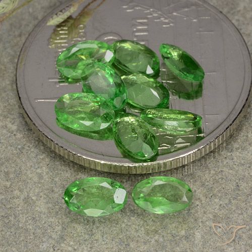 2.09ctw Natural Medium Green Tsavorite Garnet, Oval, VS