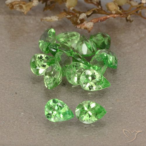 2.56ctw Natural Lively Green Tsavorite Garnet, Pear Shape, VS