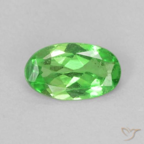 0.22ct Natural Bright Green Tsavorite Garnet, Oval, VS