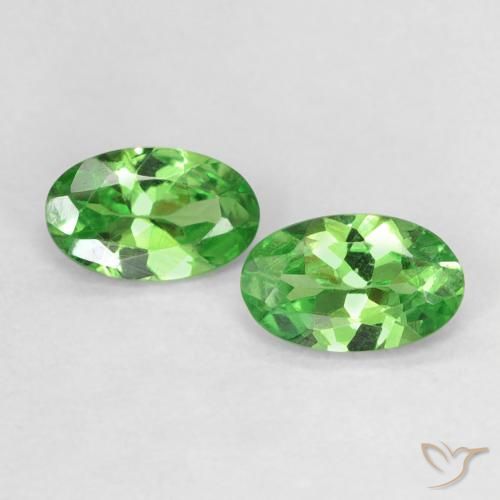 0.41 ct Oval Cut Tsavorite Garnet, 5 x 3.1 mm From Tanzania, Photo A