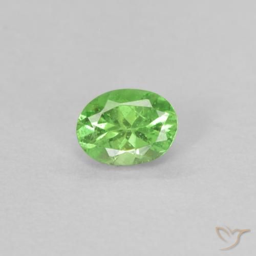 0.18ct Natural Lively Green Tsavorite Garnet, Oval, VS