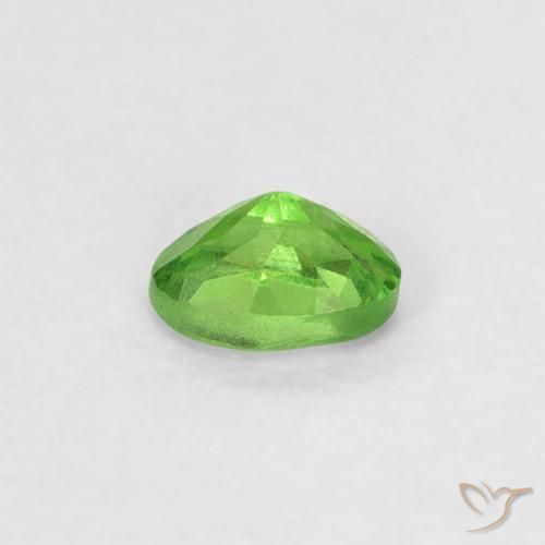 Tsavorite Garnet Gemstone in 4.2 x 3 mm Size for Sale, Tsavorite Garnet Stone in Lively Green Color