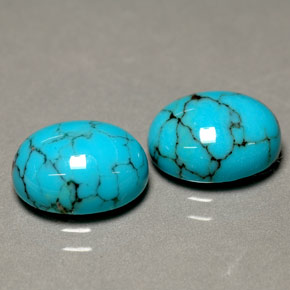 3.82 ct Blue Turquoise Gemstone, Turquoise Gem in Oval Cabochon Shape for Sale.
