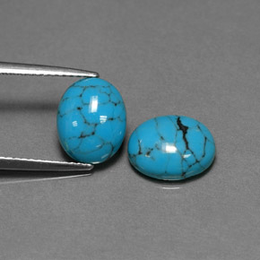 3.77 ct Blue Turquoise Stone, Natural Turquoise in Oval Cabochon Shape for Sale