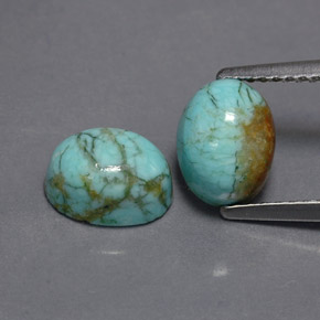 2.62 ct Green Turquoise Gemstone, Turquoise Gem in Oval Cabochon Shape for Sale.