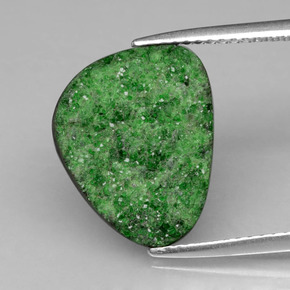 6.95 ct Green Uvarovite Garnet Drusy Gemstone, Uvarovite Garnet Drusy Gem in Fancy Crystal Cluster Shape for Sale.