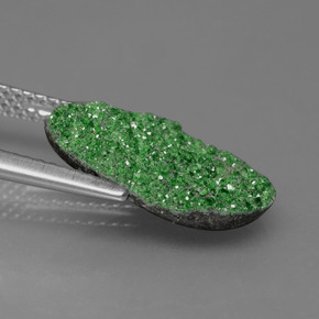 Uvarovite Garnet Drusy Gemstone in 15.2 x 10.9 mm Size for Sale, Uvarovite Garnet Drusy Stone in Green Color