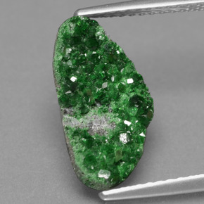 3.57 ct Green Uvarovite Garnet Drusy Gemstone, Uvarovite Garnet Drusy Gem in Fancy Crystal Cluster Shape for Sale.