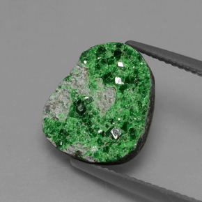 6.25 ct Green Uvarovite Garnet Drusy Gemstone, Uvarovite Garnet Drusy Gem in Fancy Crystal Cluster Shape for Sale.