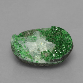 8.99 ct Green Uvarovite Garnet Drusy Stone, Natural Uvarovite Garnet Drusy in Fancy Crystal Cluster Shape for Sale