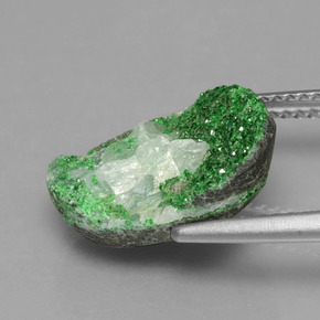 Uvarovite Garnet Drusy Gemstone in 15.3 x 12.5 mm Size for Sale, Uvarovite Garnet Drusy Stone in Green Color