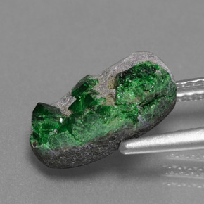 Uvarovite Garnet Drusy Gemstone in 12.7 x 7 mm Size for Sale, Uvarovite Garnet Drusy Stone in Green Color