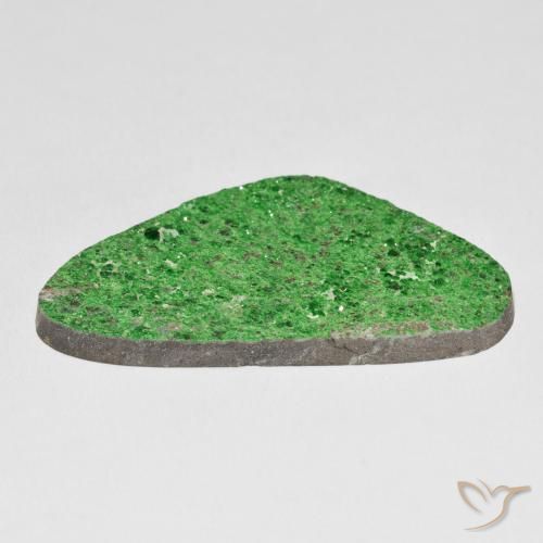 Uvarovite Garnet Drusy Gemstone in 48.1 x 25.3 mm Size for Sale, Uvarovite Garnet Drusy Stone in Shamrock Green Color