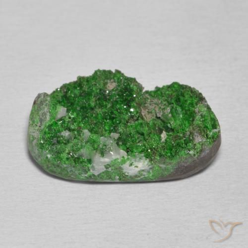 Uvarovite Garnet Drusy Gemstone in 18 x 13 mm (calibrated) Size for Sale, Uvarovite Garnet Drusy Stone in Pine Green Color