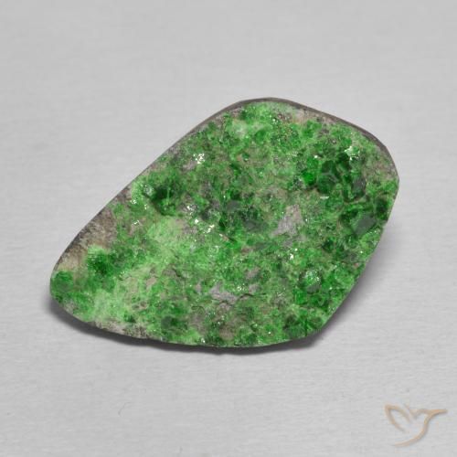 21.4 ct Odd Shaped Uvarovite Garnet Drusy, 23.1 x 15.2 mm From Russia, Photo A