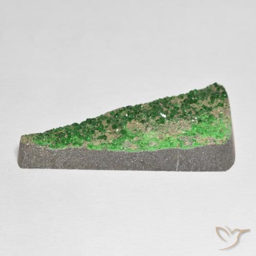 Uvarovite Garnet Drusy Gemstone in 39.9 x 18.7 mm Size for Sale, Uvarovite Garnet Drusy Stone in Green Color