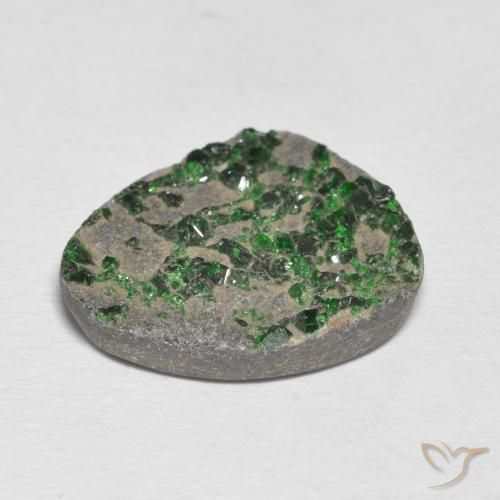 Uvarovite Garnet Drusy Gemstone in 18.7 x 17.1 mm Size for Sale, Uvarovite Garnet Drusy Stone in Pale Pine Green Color