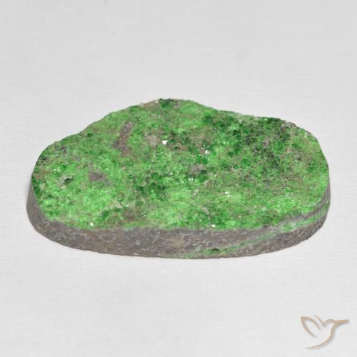 Uvarovite Garnet Drusy Gemstone in 33.7 x 24.4 mm Size for Sale, Uvarovite Garnet Drusy Stone in Medium Green Color