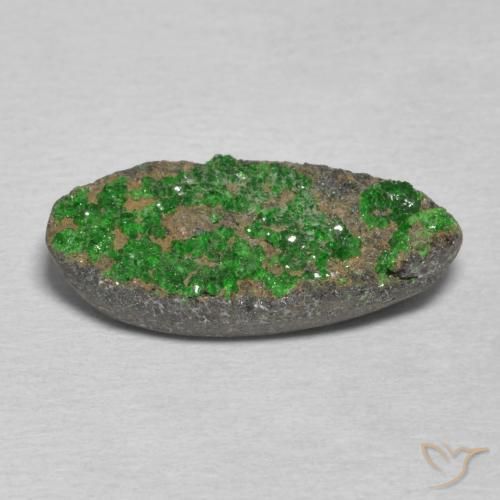Uvarovite Garnet Drusy Gemstone in 17.5 x 8.9 mm Size for Sale, Uvarovite Garnet Drusy Stone in Deep Green Color