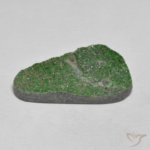 Uvarovite Garnet Drusy Gemstone in 29.1 x 17.8 mm Size for Sale, Uvarovite Garnet Drusy Stone in Pale Pine Green Color