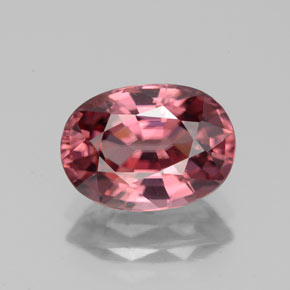 3.53 ct Pink Zircon Gemstone, Zircon Gem in Oval Facet Shape for Sale.