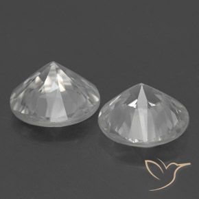 Zircon Gemstones in 7 mm (calibrated) Size for Sale, Zircon Stones in White Color